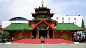 Keindahan Arsitektur Wisata Masjid Cheng Ho Surabaya