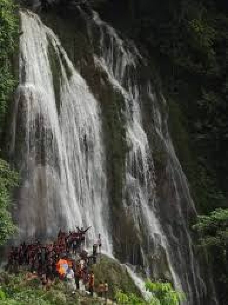 Air Terjun Gulingan Sedayu Grobogan