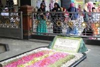 Wisata Religi Populer Makam Gus Dur Menjadi Jujukan Peziarah