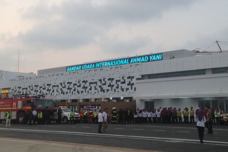 Jemput Penumpang Bandara Ahmad Yani Semarang Ke Demak