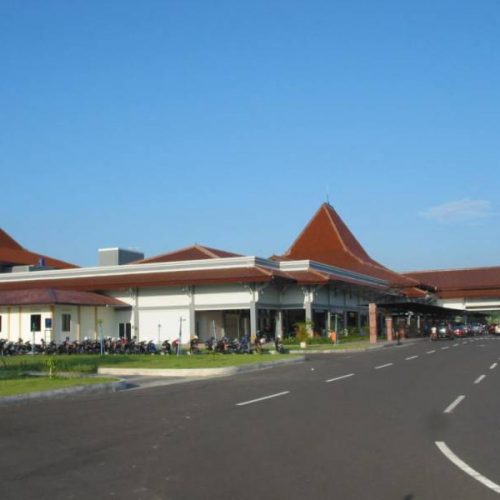 Jemput Penumpang Bandara Adi Soemarmo Solo Ke Cilacap