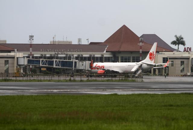 Jemput Penumpang Bandara Adi Soemarmo Solo Ke Pemalang