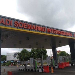 Jemput Penumpang Bandara Adi Soemarmo Solo Ke Purbalingga