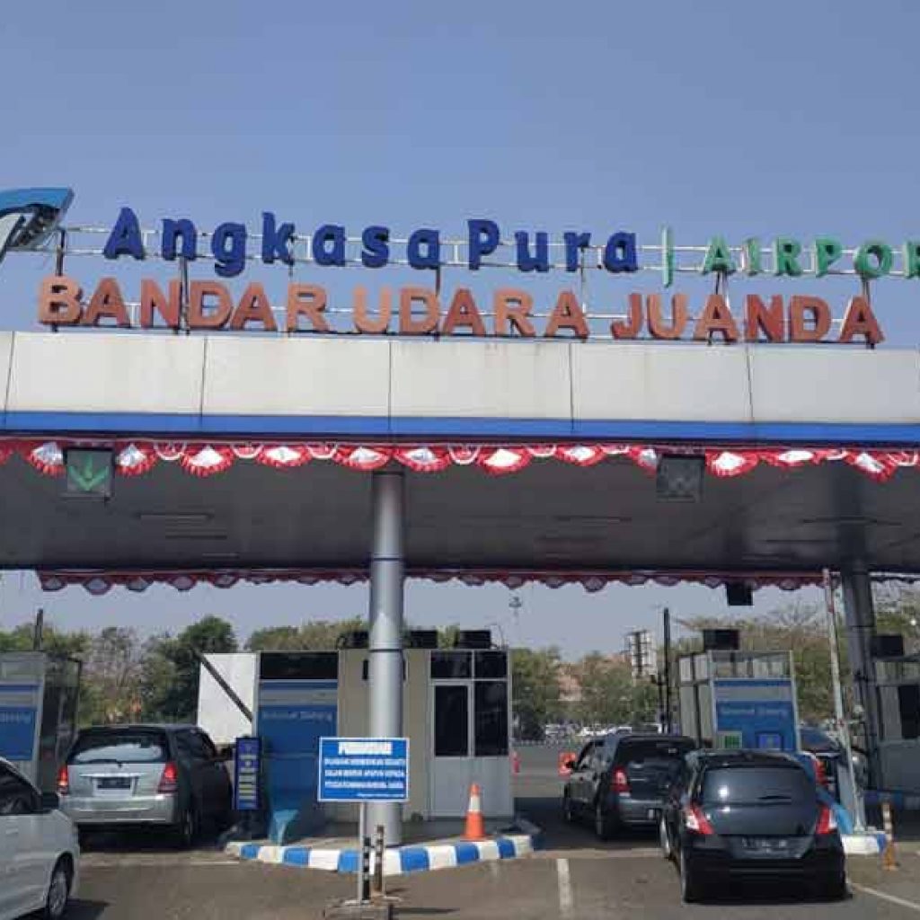 Jemput Penumpang Bandara Juanda Surabaya Ke Blitar 1024x1024 