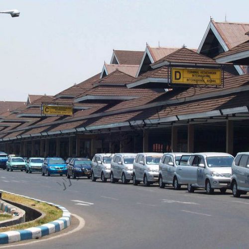 Jemput Penumpang Bandara Juanda Surabaya Ke Lumajang